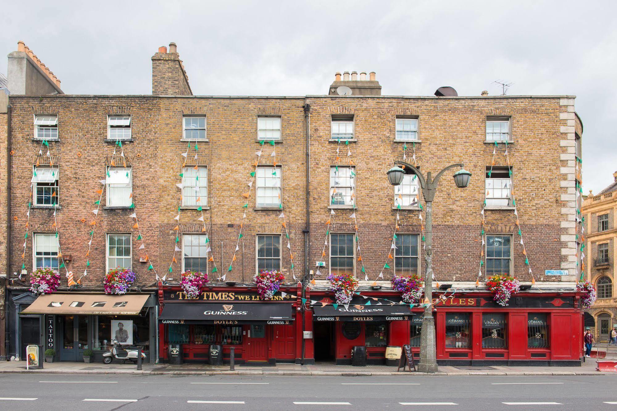 The Times Hostel - College Street Dublin Exterior photo